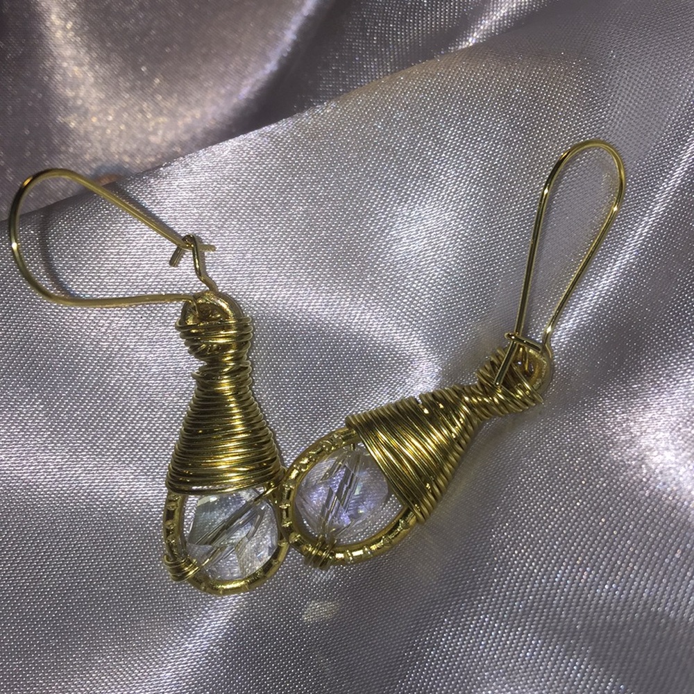 Wrap drop earrings